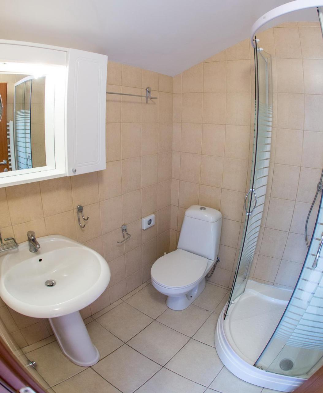 בודווה Apartments & Rooms Nikolic מראה חיצוני תמונה