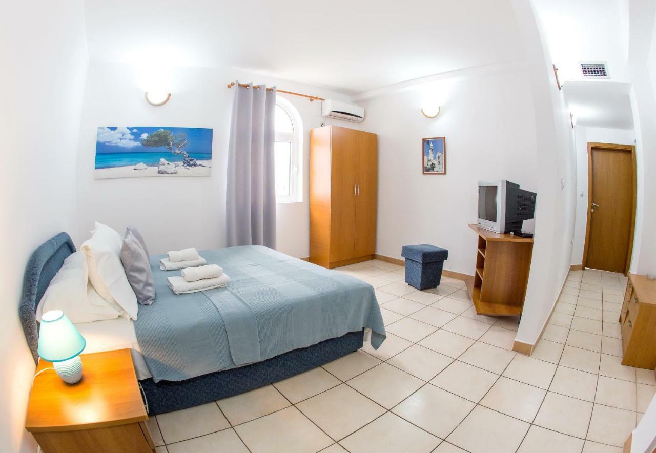 בודווה Apartments & Rooms Nikolic מראה חיצוני תמונה